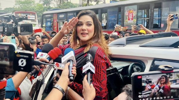 নৌকা না পেয়ে স্বতন্ত্র প্রার্থী হলেন মাহি