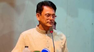 ‘জানুয়ারিতে নতুন বই, প্রাথমিকে দেওয়া হবে ইউনিফর্ম’