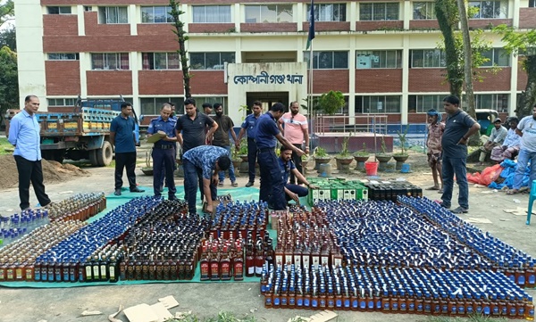 কোম্পানীগঞ্জে ৬২ লাখ টাকার ভারতীয় মদসহ আটক ২